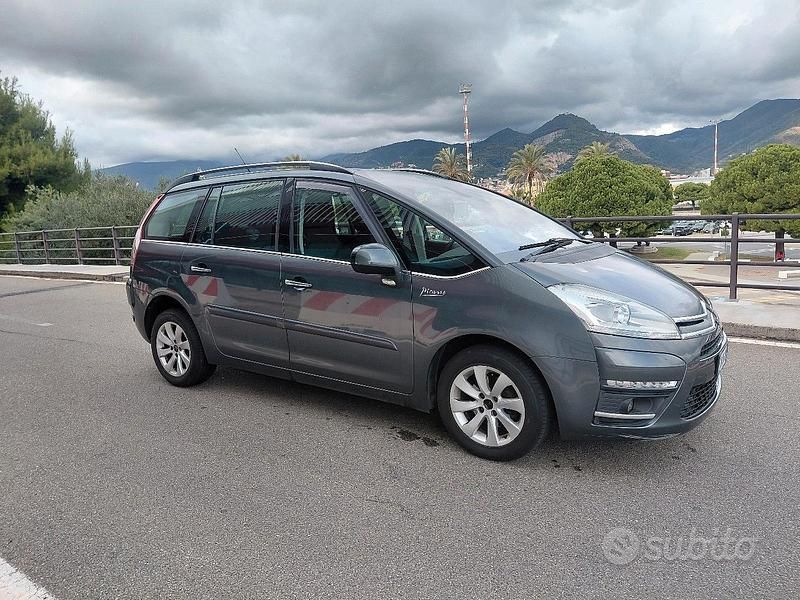 Grigio Usata 2013 Citroën C4 Picasso Monovolume | 5200 € (Ottimo prezzo) - Immagine 1/4