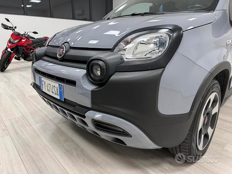 Usata Fiat Panda Cross Cross 69 CV (50 kW) 2019 Grigio Utilitaria