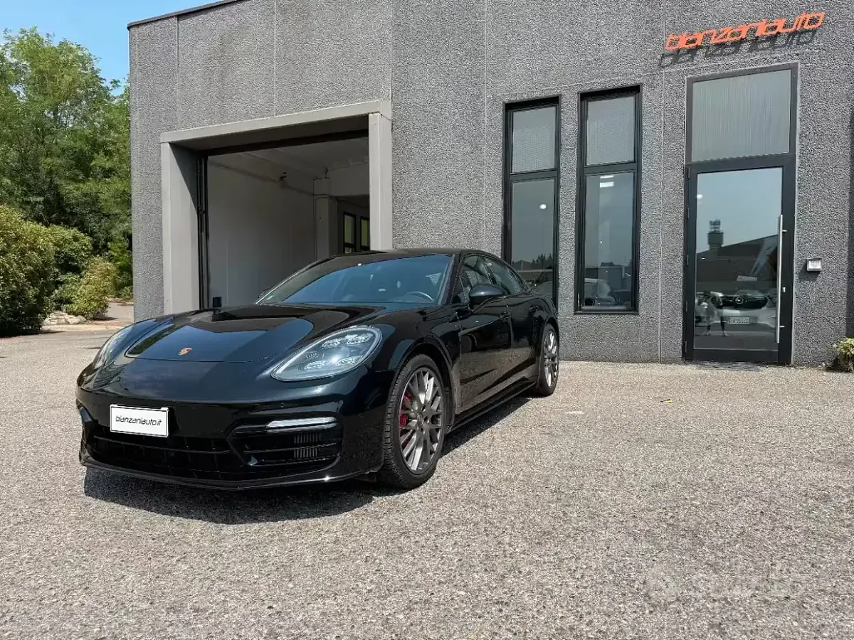 Usata Porsche Panamera Executive 441 CV (324 kW) 2022 Nero Berlina