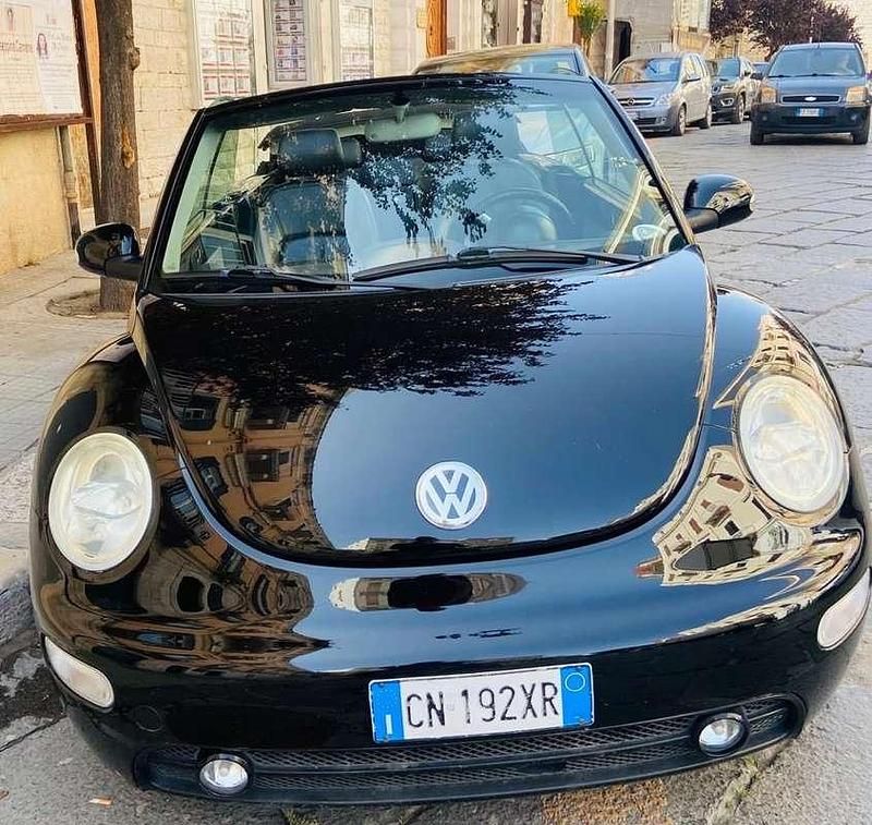 Usata VW New Beetle 101 CV (74 kW) 2004 Utilitaria