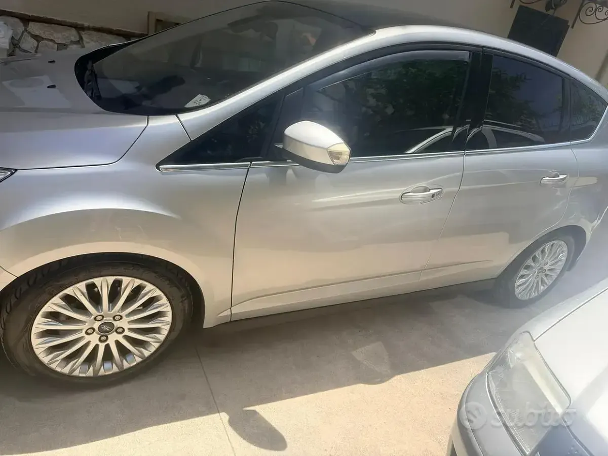 Usata Ford C-MAX Titanium 115 CV (84 kW) 2011 Monovolume