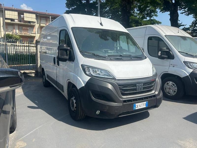 Usata Fiat Ducato 160 CV (117 kW) 2022 Bianco Furgone