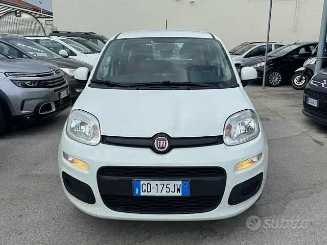Usata Fiat Panda Easy 69 CV (50 kW) 2020 Bianco Utilitaria
