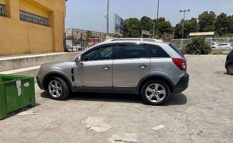 Usata Opel Antara 150 CV (110 kW) 2007 SUV