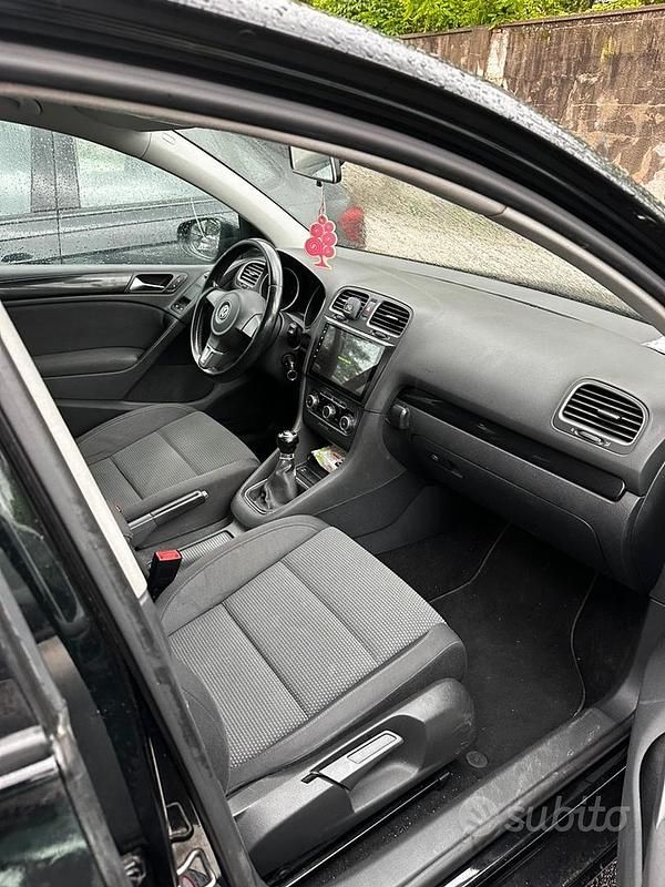Usata VW Golf VI 2010 Nero Utilitaria