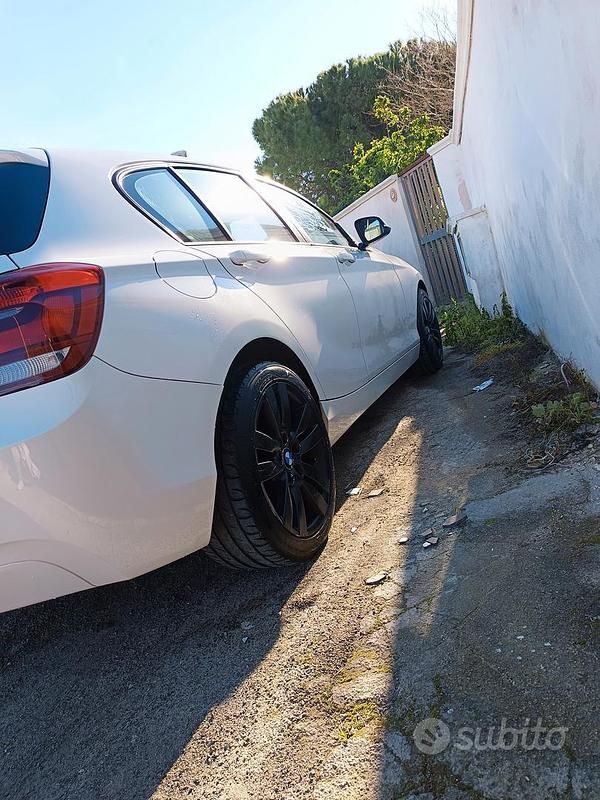 Usata BMW 116 Sport Line 116 CV (85 kW) 2013 Bianco Utilitaria