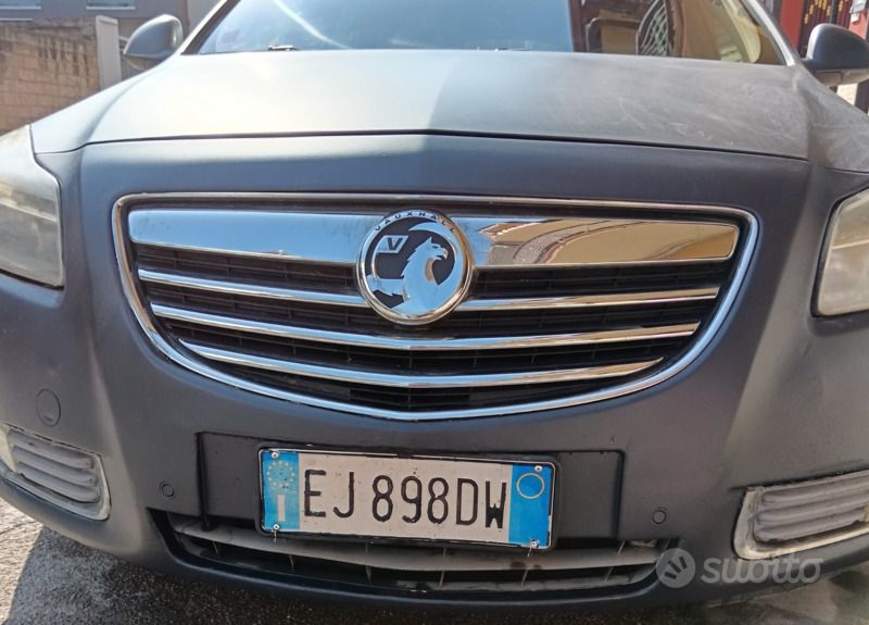 Blu Usata 2011 Opel Insignia Station wagon | 3700 € (Ottimo prezzo) - Immagine 1/4