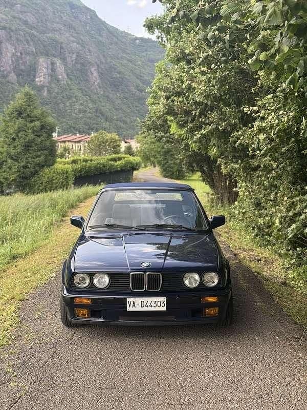Usata BMW 318 Cabriolet 116 CV (85 kW) 1993 Cabrio