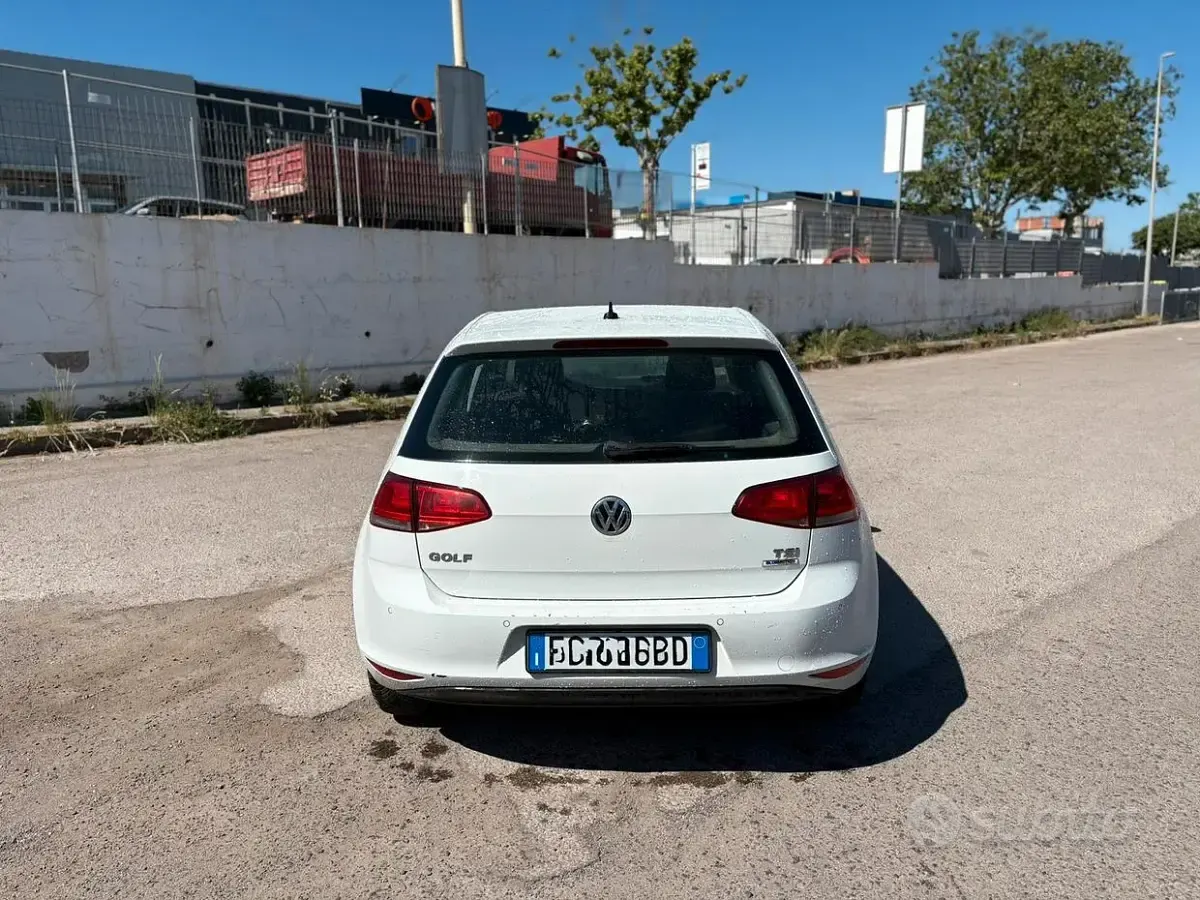 Usata VW Golf VII 85 CV (62 kW) 2016 Berlina