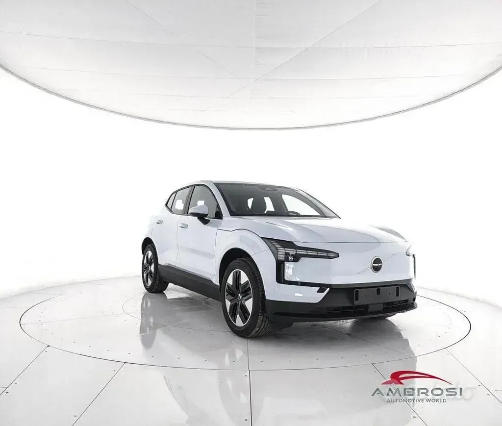 Nuova Volvo EX30 Core 149 kW (203 CV) 2026 Blu SUV