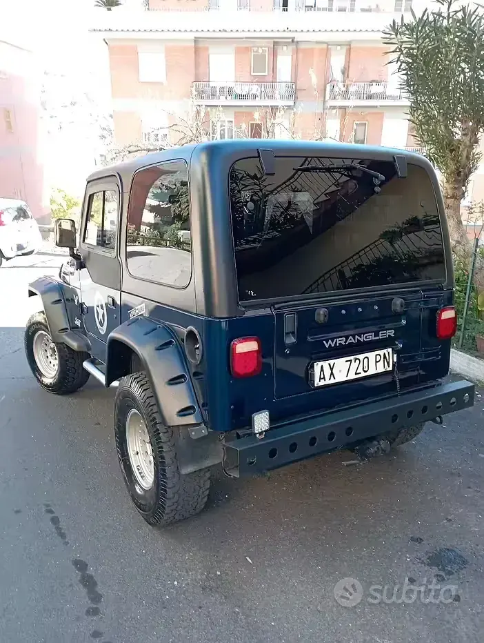 Usata Jeep Wrangler 118 CV (86 kW) 1998 SUV
