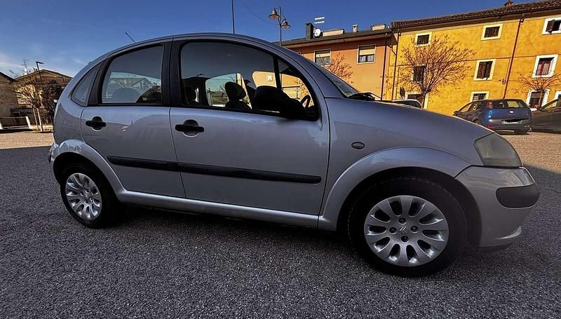 Usata Citroën C3 68 CV (50 kW) 2004 Argento Berlina