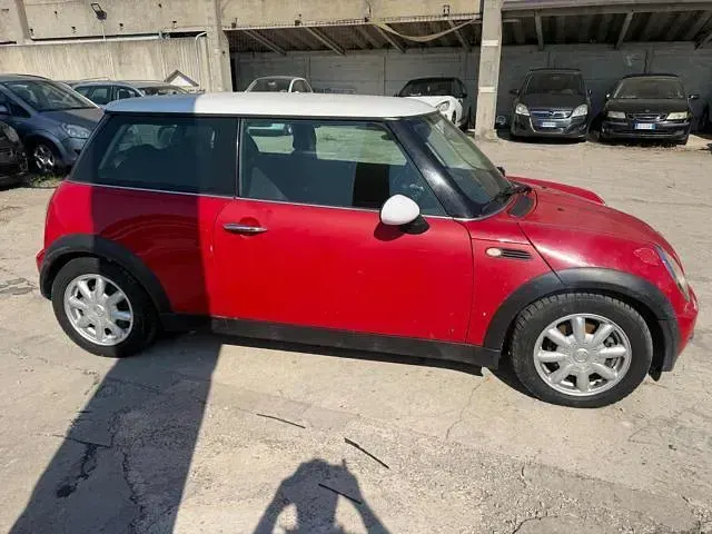 Usata Mini Cooper 119 CV (87 kW) 2009 Utilitaria