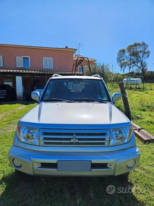 Usata Mitsubishi Pajero 2005 Grigio SUV