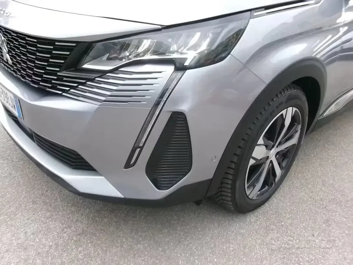 Usata Peugeot 3008 Allure 131 CV (96 kW) 2020 Grigio SUV