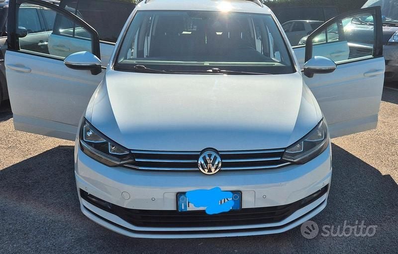 Usata VW Touran Business 110 CV (80 kW) 2016 Bianco Monovolume