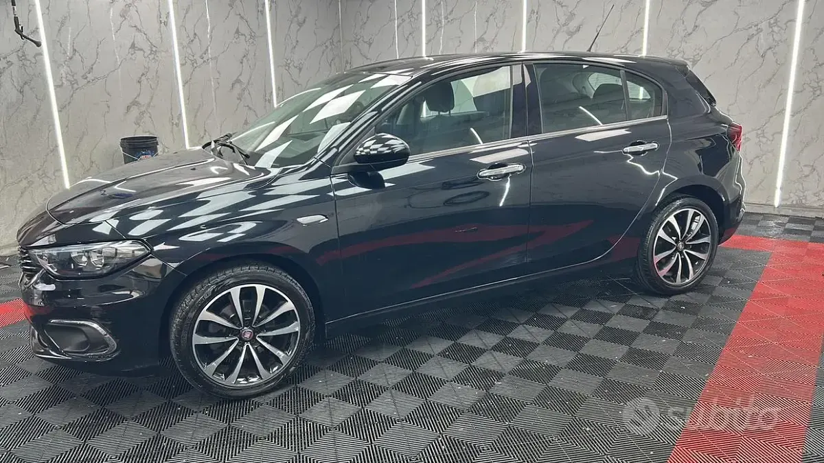 Usata Fiat Tipo 95 CV (69 kW) 2018 Nero Berlina