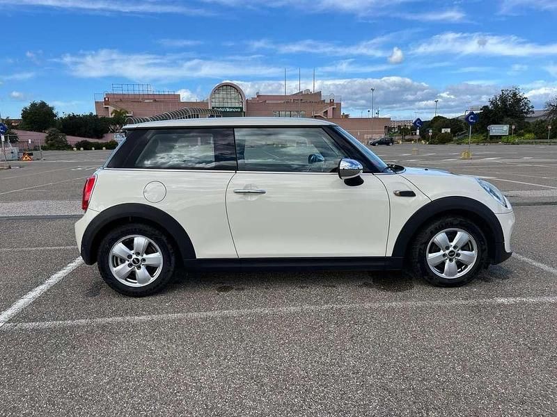 Usata Mini ONE 95 CV (69 kW) 2015 Utilitaria