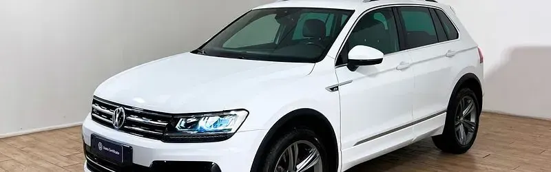 Usata VW Tiguan Life 131 CV (96 kW) 2023 Pure white SUV