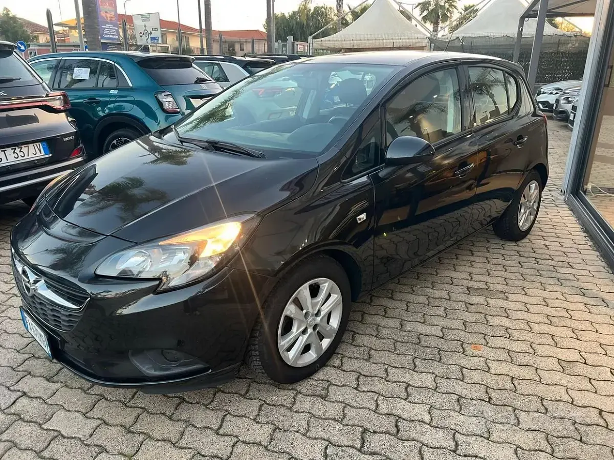 Usata Opel Corsa Cosmo 75 CV (55 kW) 2015 Nero Utilitaria