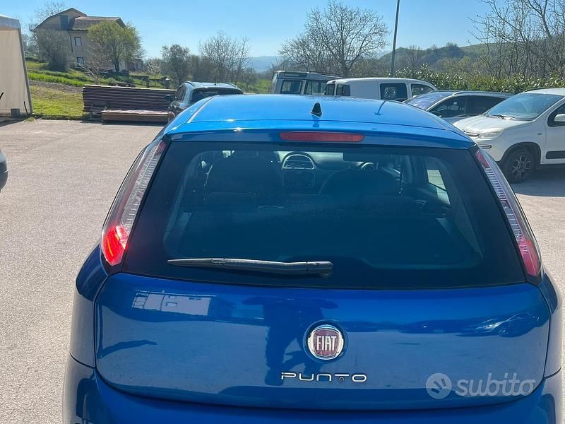 Usata Fiat Punto Evo 75 CV (55 kW) 2011 Utilitaria