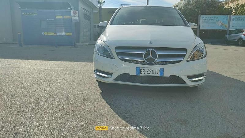 Usata Mercedes B180 Premium 109 CV (80 kW) 2013 Monovolume
