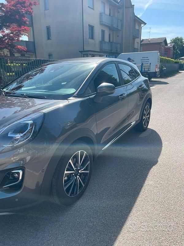 Usata Ford Puma 125 CV (91 kW) 2023 Grigio Berlina