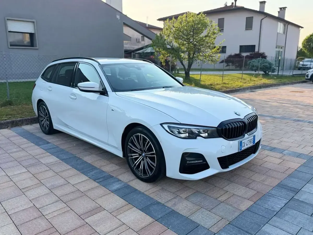 Usata BMW 320 M Sport 190 CV (139 kW) 2022 Bianco Berlina