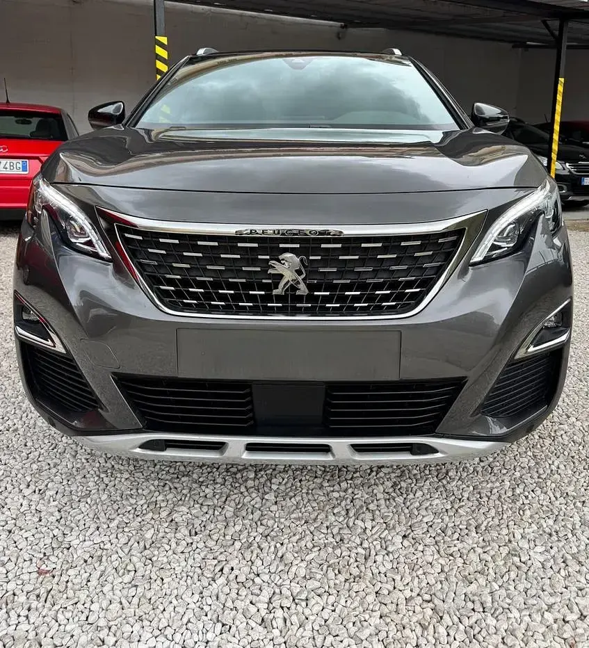 Usata Peugeot 3008 GT-line 131 CV (96 kW) 2020 Blu SUV