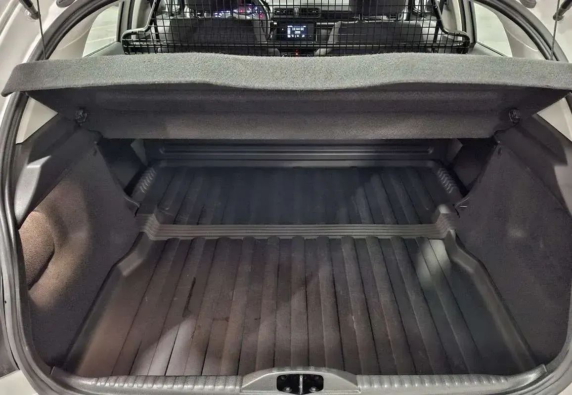 Usata Citroën C3 102 CV (75 kW) 2023 Bianco Utilitaria