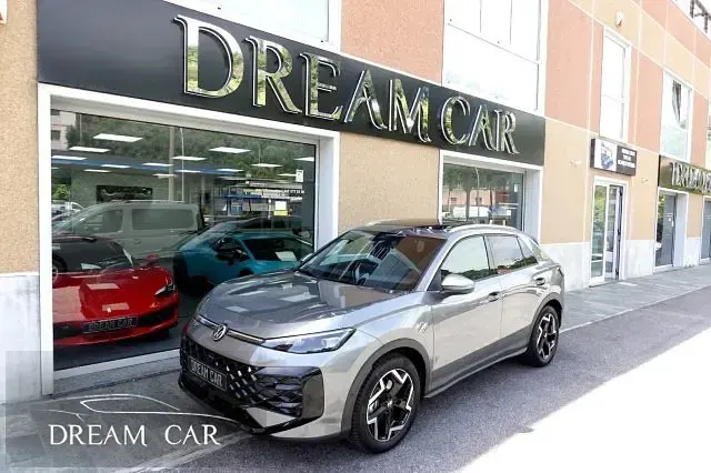 Usata VW T-Roc R-line 150 CV (110 kW) 2026 SUV