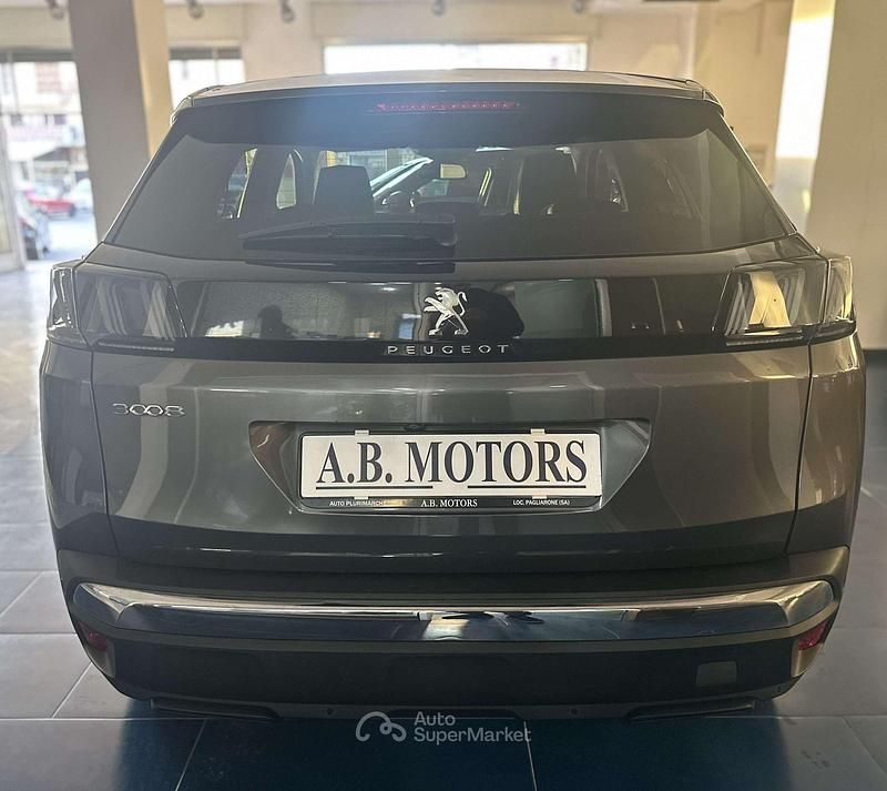 Usata Peugeot 3008 Allure 131 CV (96 kW) 2021 Gray SUV