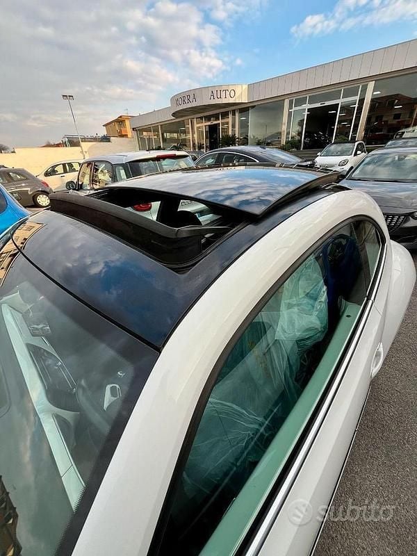 Usata VW Beetle 105 CV (77 kW) 2012 Utilitaria