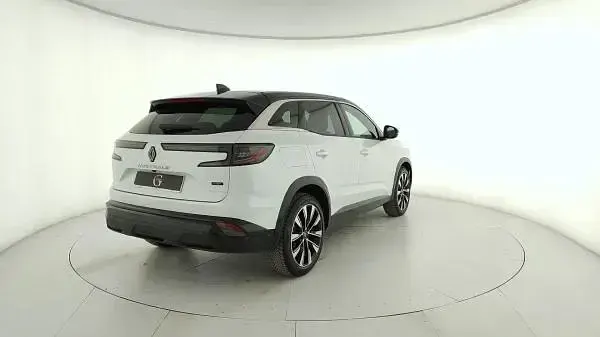 Usata Renault Austral Techno 200 CV (147 kW) 2023 Bianco SUV