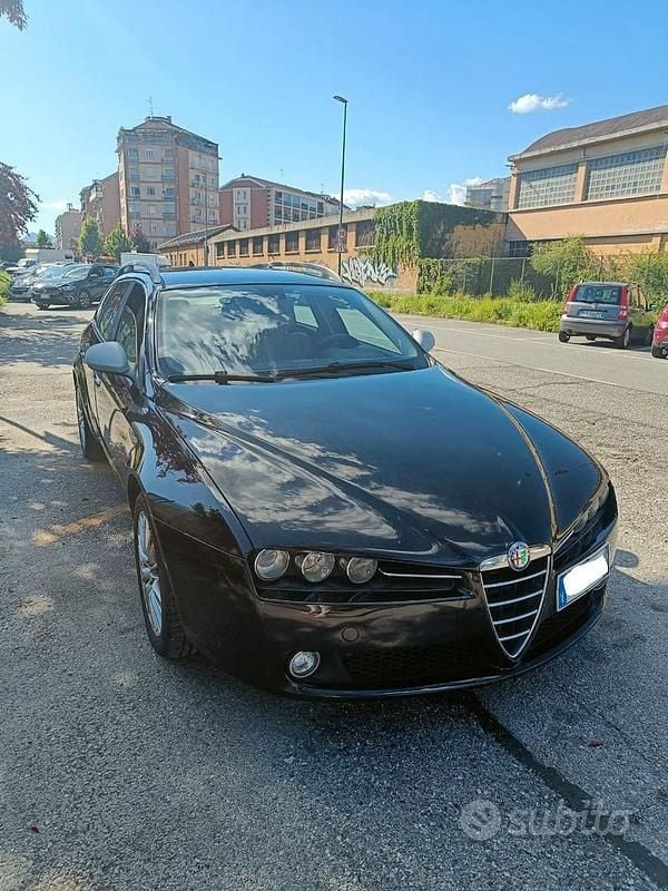 Nero Usata 2008 Alfa Romeo 159 Exclusive Station wagon | 4900 € (Ottimo prezzo) - Immagine 1/4