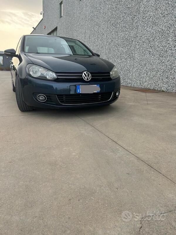 Usata 2010 VW Golf VI Due volumi | 10.500 € (Molto cara) - Immagine 1/4