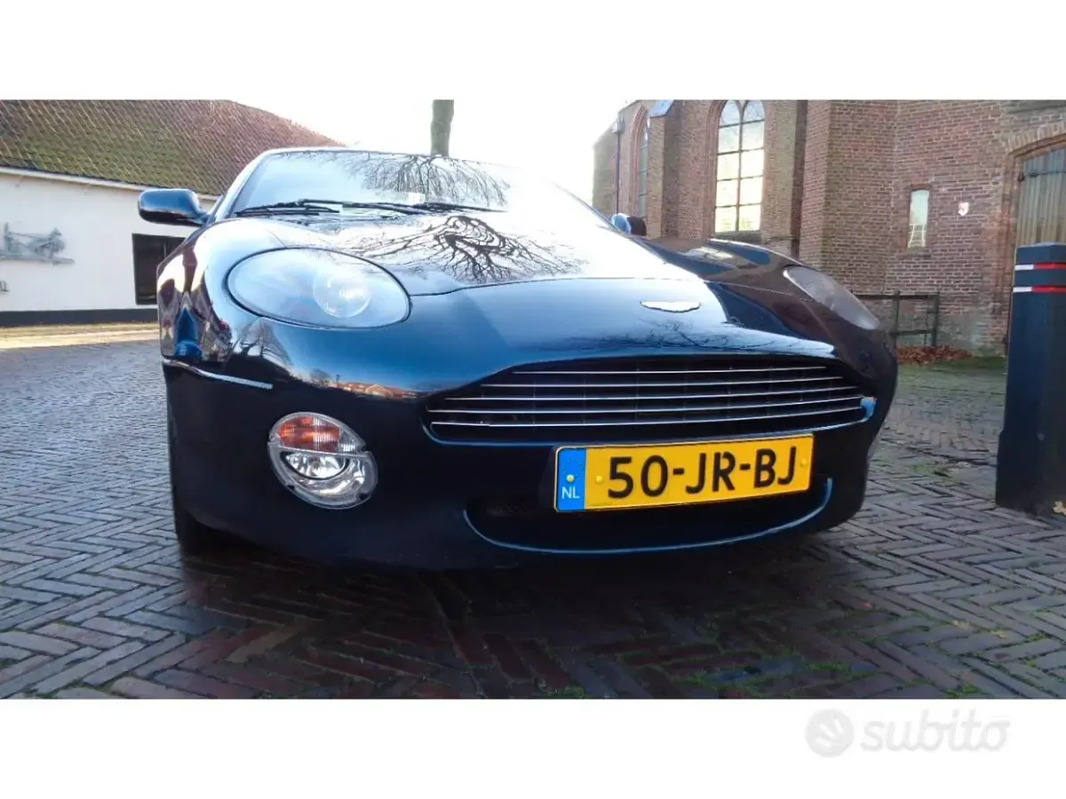Usata Aston Martin DB7 420 CV (308 kW) 2002 Blu/azzurro Coupé