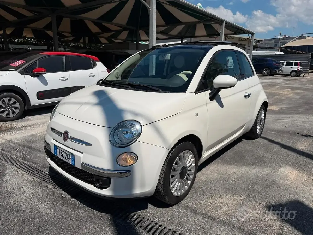 Usata Fiat 500 Lounge 69 CV (50 kW) 2009 Bianco Cabrio