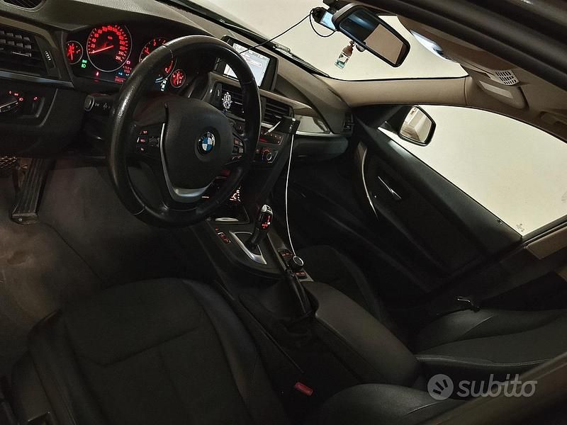 Usata BMW 316 120 CV (88 kW) 2013 Grigio Berlina