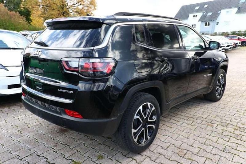 Usata Jeep Compass Limited 131 CV (96 kW) 2023 Nero o grigio grafite SUV