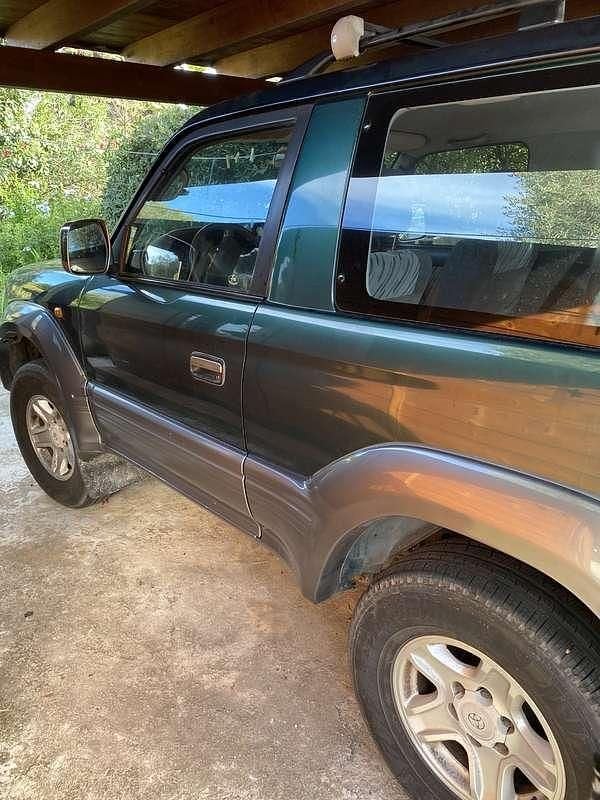 Usata 1997 Toyota Land Cruiser SUV | 10.000 € (Ottimo prezzo) - Immagine 1/4