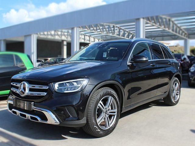 Usata Mercedes GLC220 194 CV (142 kW) 2021 Nero SUV