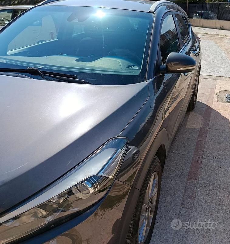 Usata Hyundai Tucson 141 CV (103 kW) 2017 Grigio SUV