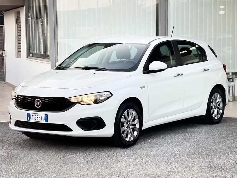Usata Fiat Tipo 95 CV (69 kW) 2019 Bianco Berlina