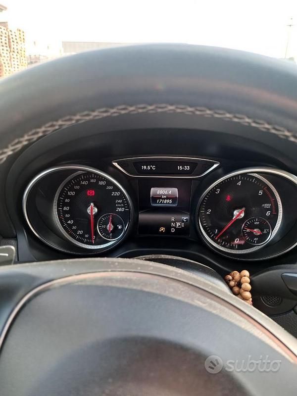 Usata Mercedes GLA180 2017 Bianco SUV