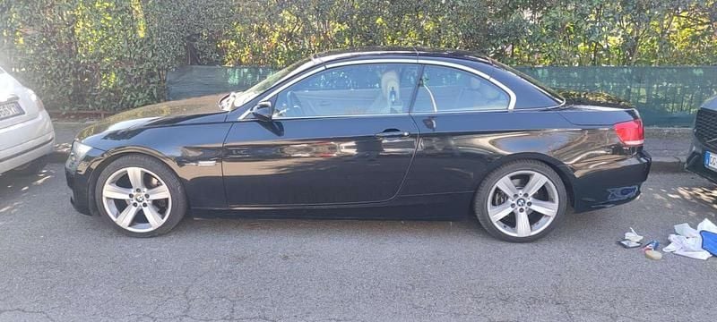 Usata BMW 320 Cabriolet 177 CV (130 kW) 2008 Nero Cabrio