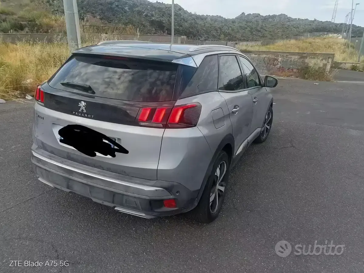 Usata Peugeot 3008 131 CV (96 kW) 2018 Grigio SUV