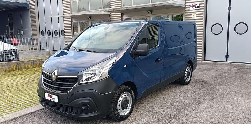 Usata Renault Trafic 120 CV (88 kW) 2021 Blu/azzurro Monovolume