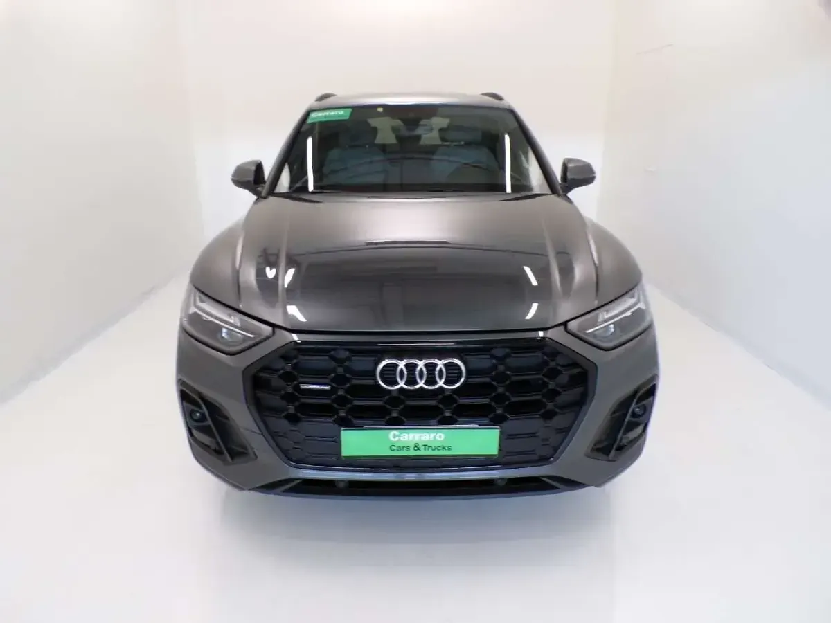 Usata Audi Q5 S-line plus 204 CV (150 kW) 2022 Grigio selenite SUV