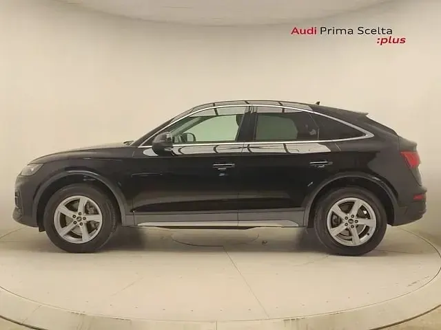 Usata Audi Q5 Sportback Advanced 204 CV (150 kW) 2022 Nero brillante SUV